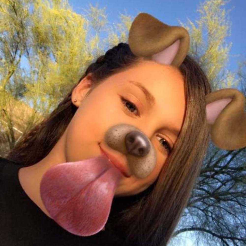 Meet your Posher, Makenzie